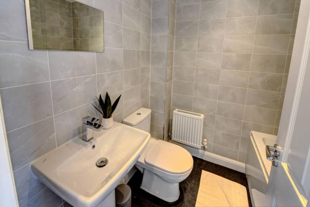 The Stratford Palace Apartment Birmingham Luaran gambar